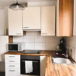 Rm-2 - Joli 2 Pieces Equipe Au 2eme Etage Pour 1-4 Pers Daire Mulhouse