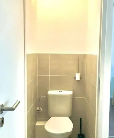 Rm-2 - Joli 2 Pieces Equipe Au 2eme Etage Pour 1-3 Pers * Mulhouse