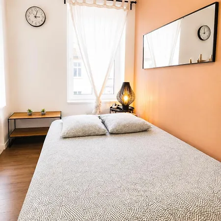 Apartment Rm-2 - Joli 2 Pieces Equipe Au 2eme Etage Pour 1-4 Pers Mülhausen