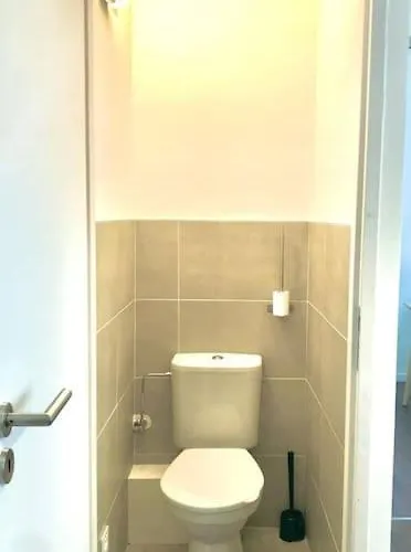 Rm-2 - Joli 2 Pieces Equipe Au 2eme Etage Pour 1-3 Pers * Mülhausen