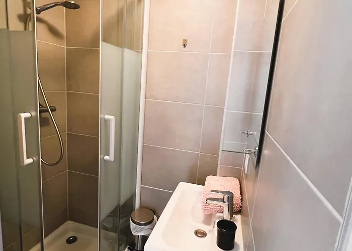 Apartment Rm-2 - Joli 2 Pieces Equipe Au 2eme Etage Pour 1-3 Pers Mülhausen